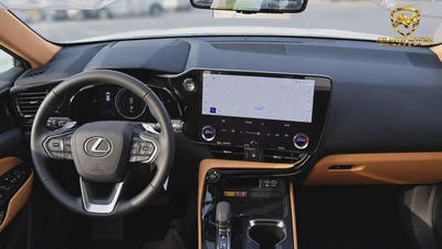 Lexus NX 350h PREMIER-8