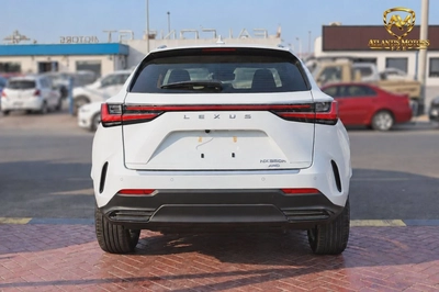 Lexus NX 350h PREMIER-4