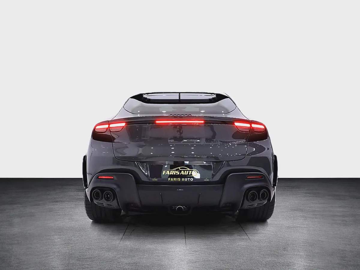 FERRARI PUROSANGUE - CARBON PACKAGE IN SPECIAL GRIGIO GRAY