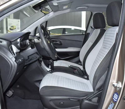 Chevrolet Trax LT ( 2019 Model ) in Brow...-12