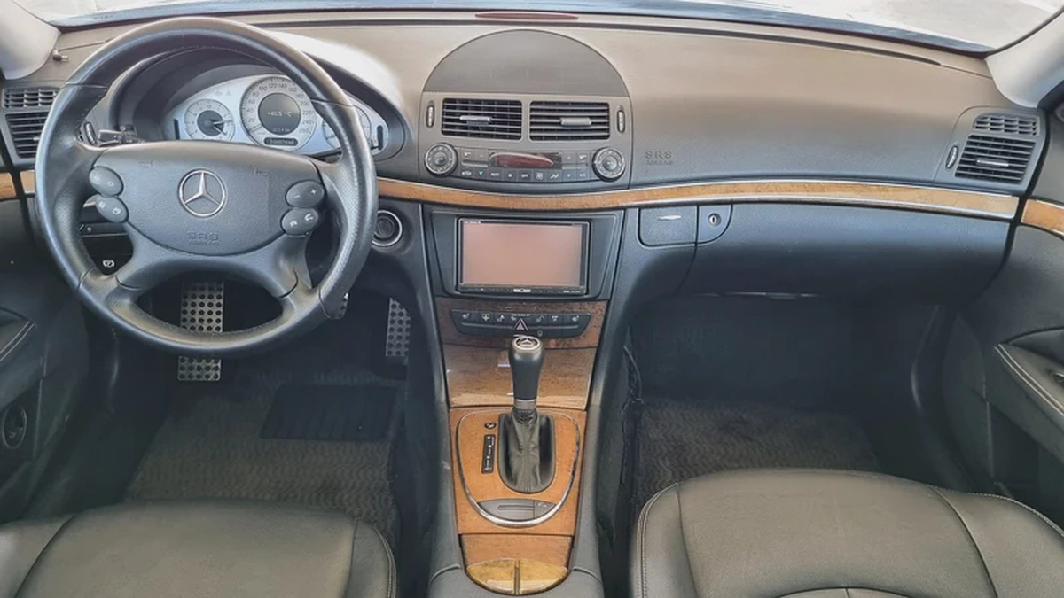 Mercedes-Benz E350 Model 2008-8-8
