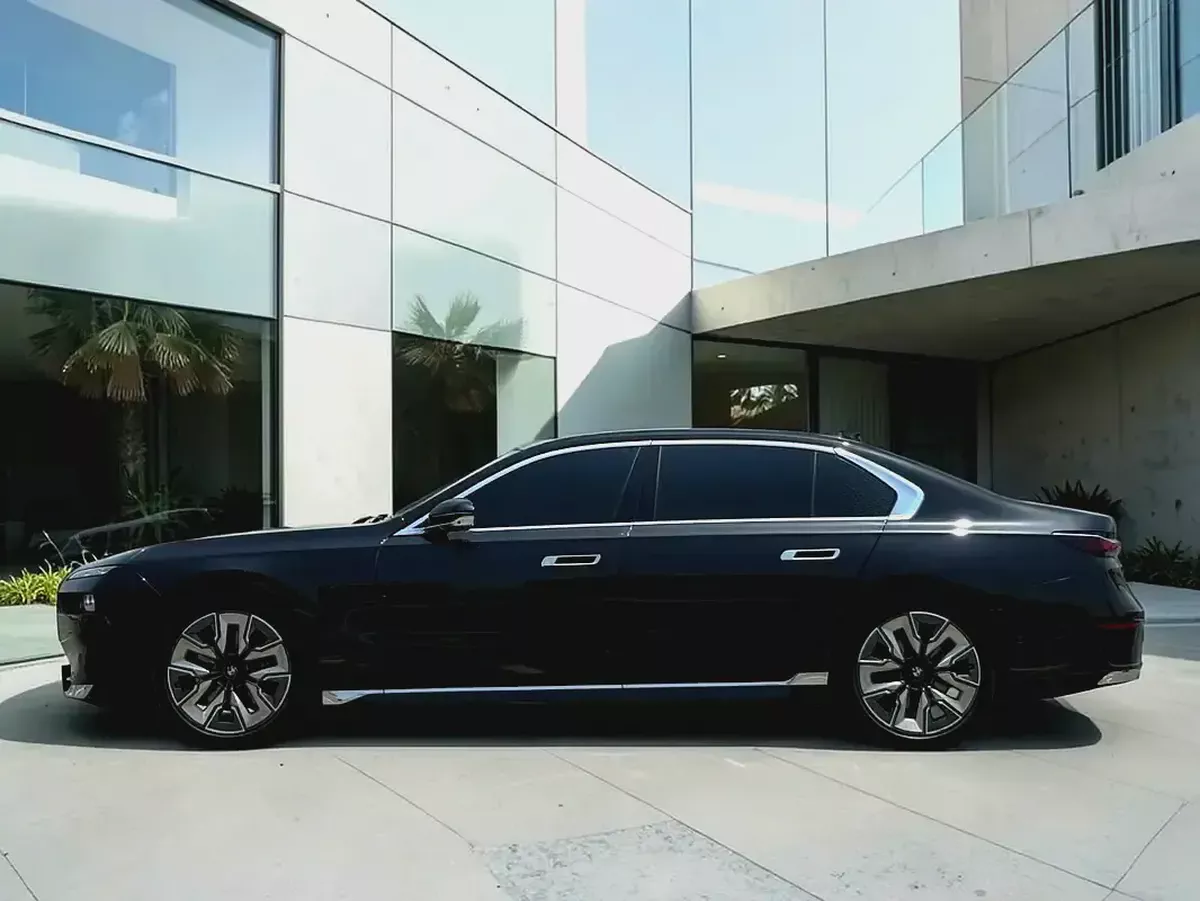 AED 5,440 P.M | 0% DOWN PAYMENT | BMW 740I | AGENCY WARRANTY & SERVICE CONTRACT | GCC SPECS-6-6