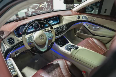 Pristine 2020 Mercedes-Benz S-Class S 560 4MATIC | GCC Specs-11