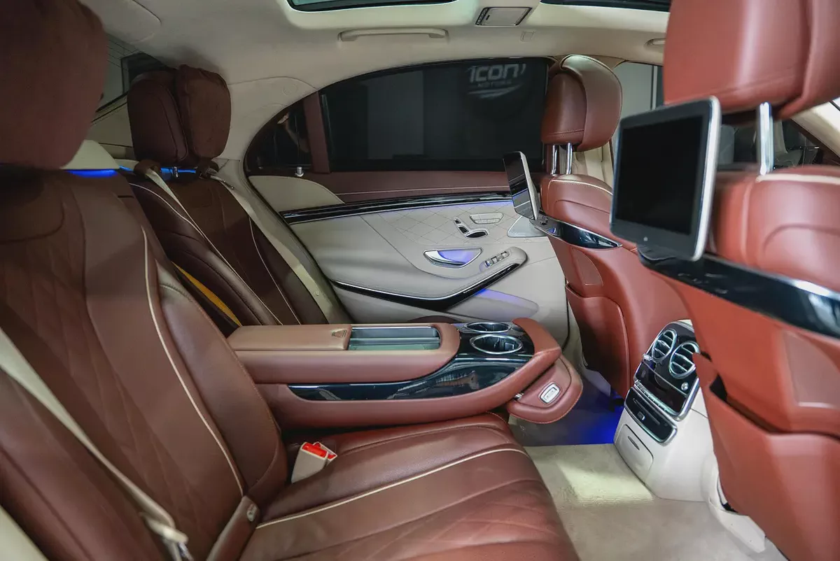 Pristine 2020 Mercedes-Benz S-Class S 560 4MATIC | GCC Specs-10-10