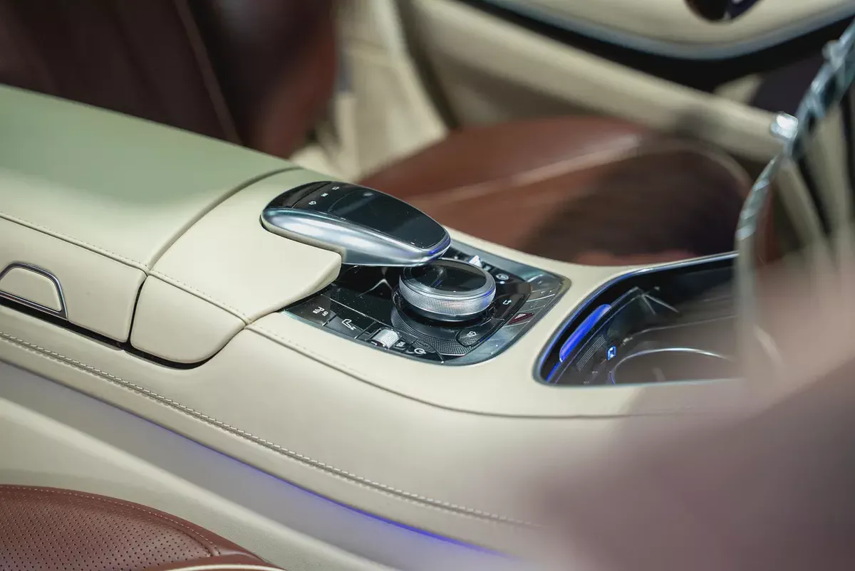 Pristine 2020 Mercedes-Benz S-Class S 560 4MATIC | GCC Specs-12-12