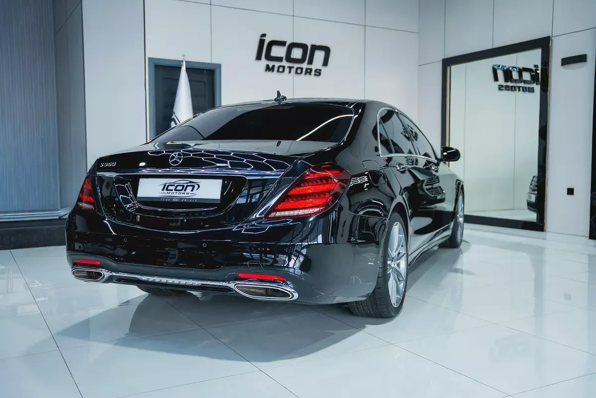 Pristine 2020 Mercedes-Benz S-Class S 560 4MATIC | GCC Specs-17-17