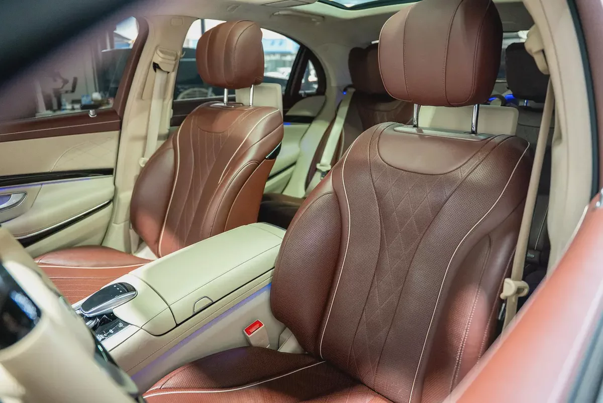 Pristine 2020 Mercedes-Benz S-Class S 560 4MATIC | GCC Specs-7-7