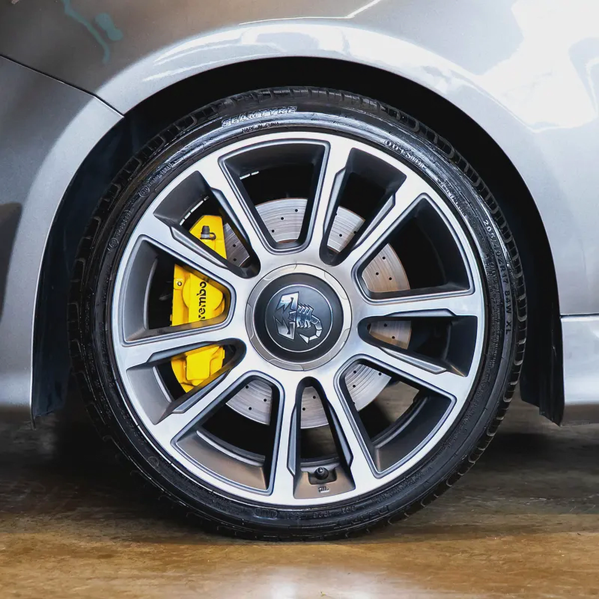 AED  1,149 P.M • 0% Downpayment •  Abarth 695 Turismo C • Agency Warranty-6-6
