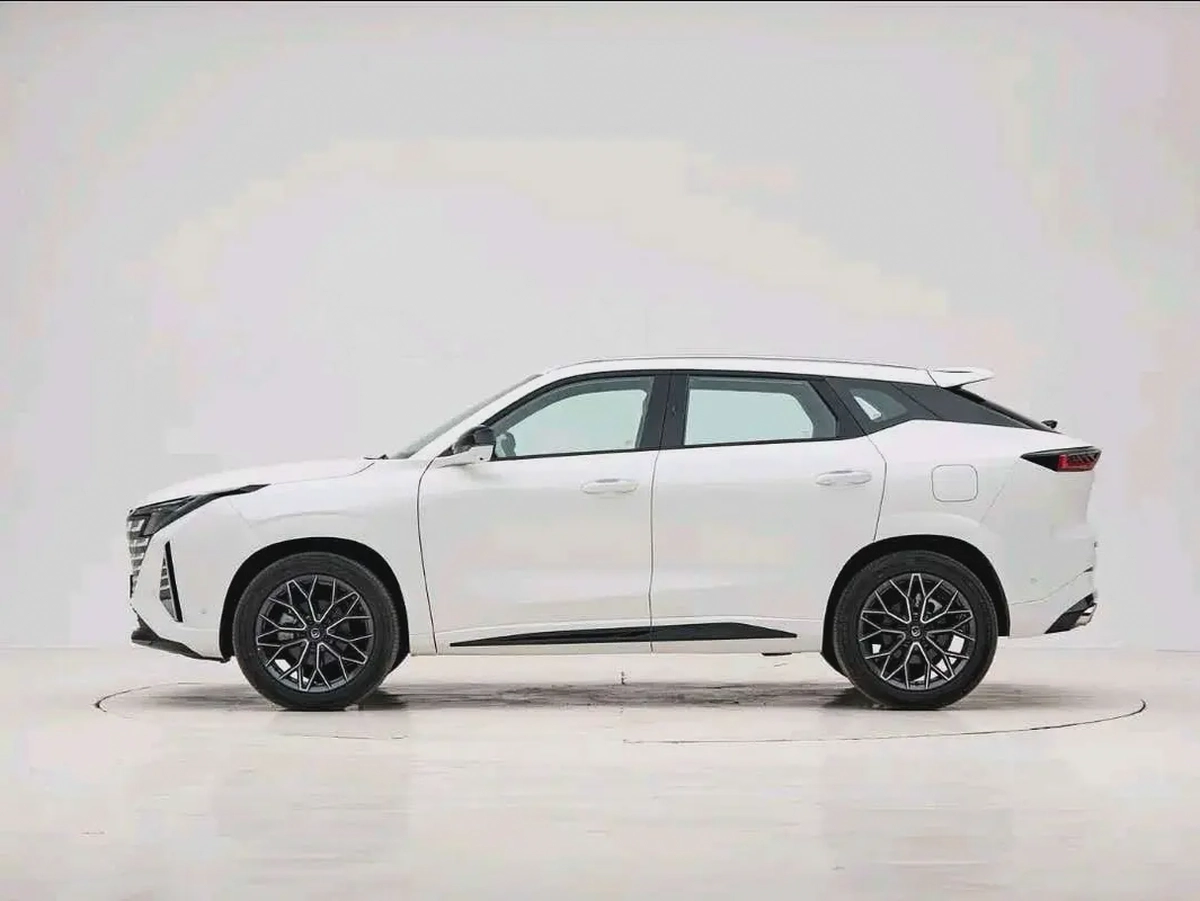 Changan UNI‑Z 2025 MAX-3-3