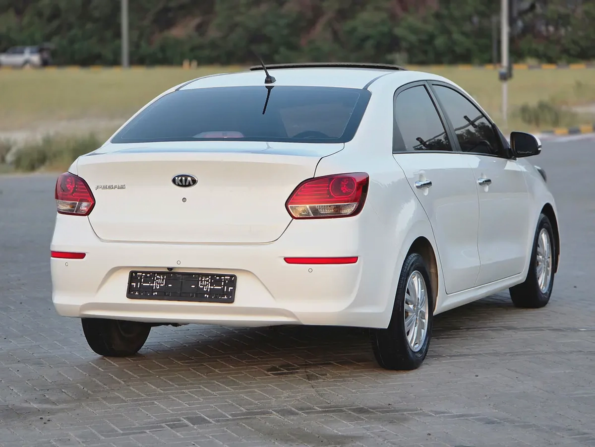Kia Pegas Golden Edition 2020 - GCC Specs - Excellent Condition-5-5