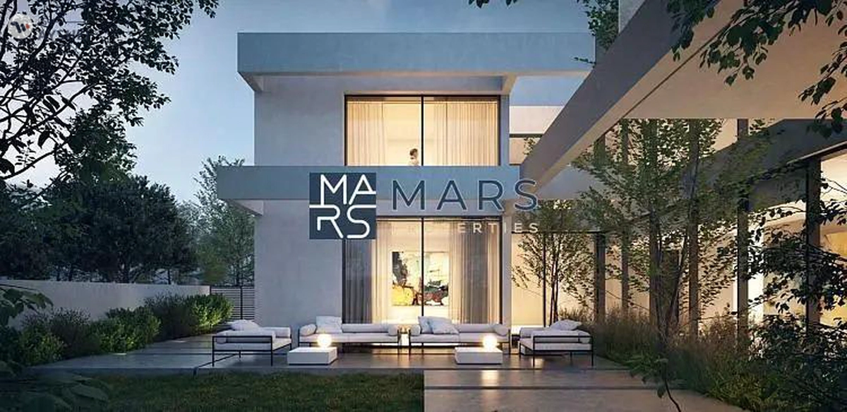 "4 Bedroom Villa on Aljada Boulevard: Luxurious Living with Gym, Pool, and Free Parking"