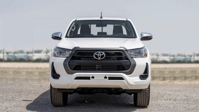 Toyota Hilux DLX HILUX 2.4L MED OPTION DIESEL 2024-1