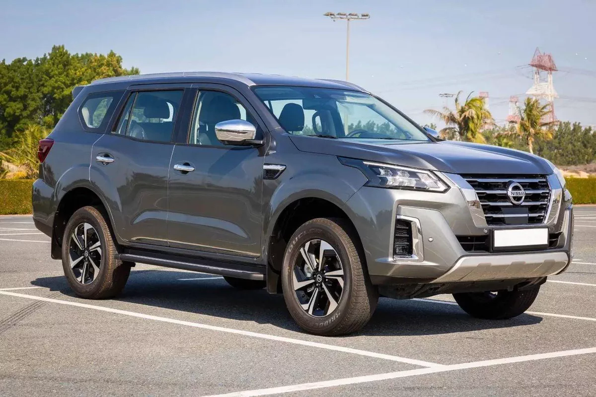 Nissan X Terra PLATINUM X-Terra Platinum PTR AT -MY2025- Grey-2-0
