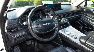 Genesis GV80 2.5 T-4