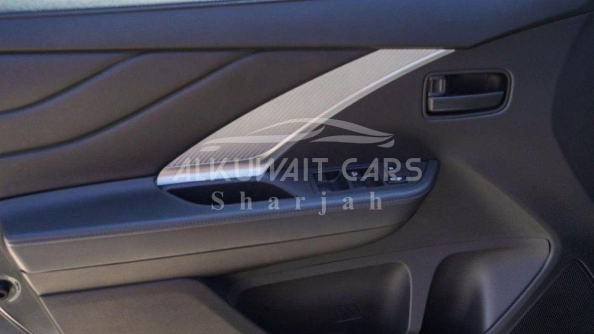 Mitsubishi Xpander Mitsubishi Xpander 1.5L Petrol Automatic GCC-10-0