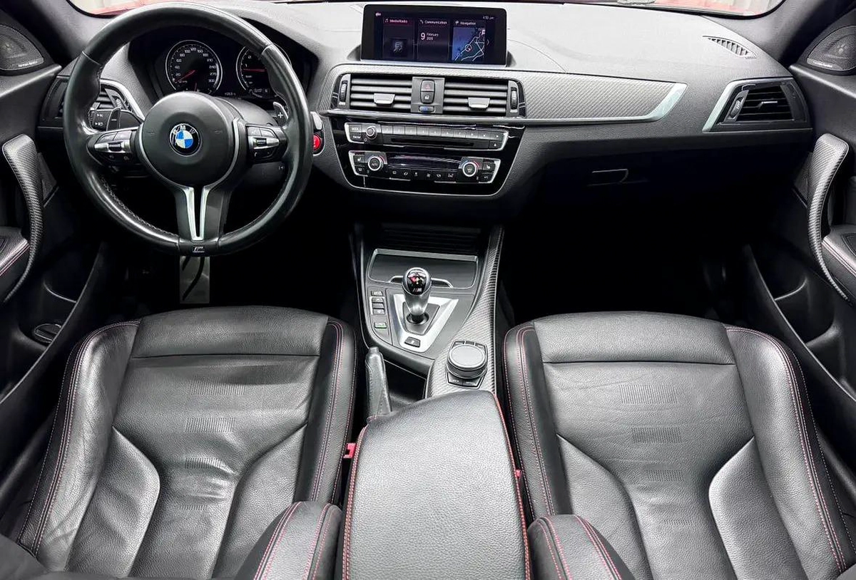 BMW 2019 | GCC specs | Low Mileage | Well maintained | AGMC Full service History-2-2