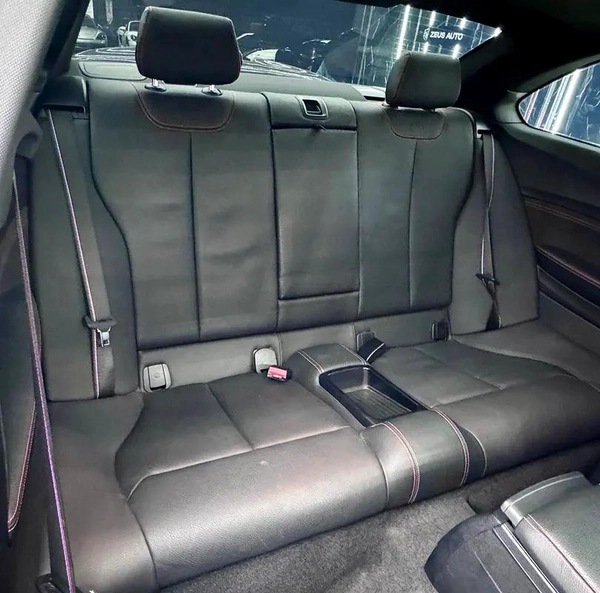BMW 2019 | GCC specs | Low Mileage | Well maintained | AGMC Full service History