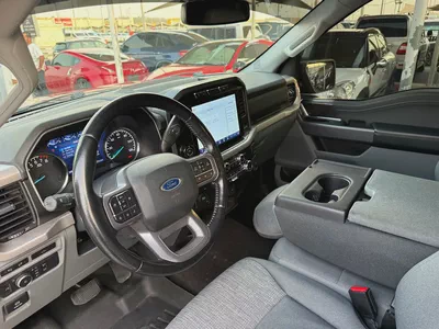 Ford F-150 Lariat 2021 American Specs - Excellent Condition-3