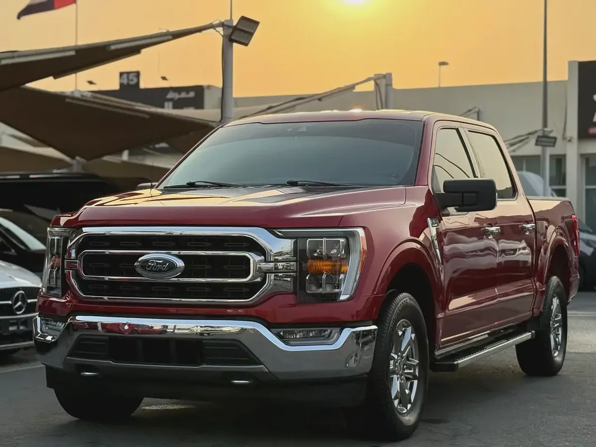 Ford F-150 Lariat 2021 American Specs - Excellent Condition