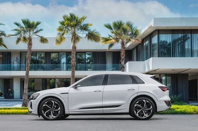 4,270 P.M |  Q8 e-tron 55 Quattro | 0% Downpayment | Audi Warranty!-1