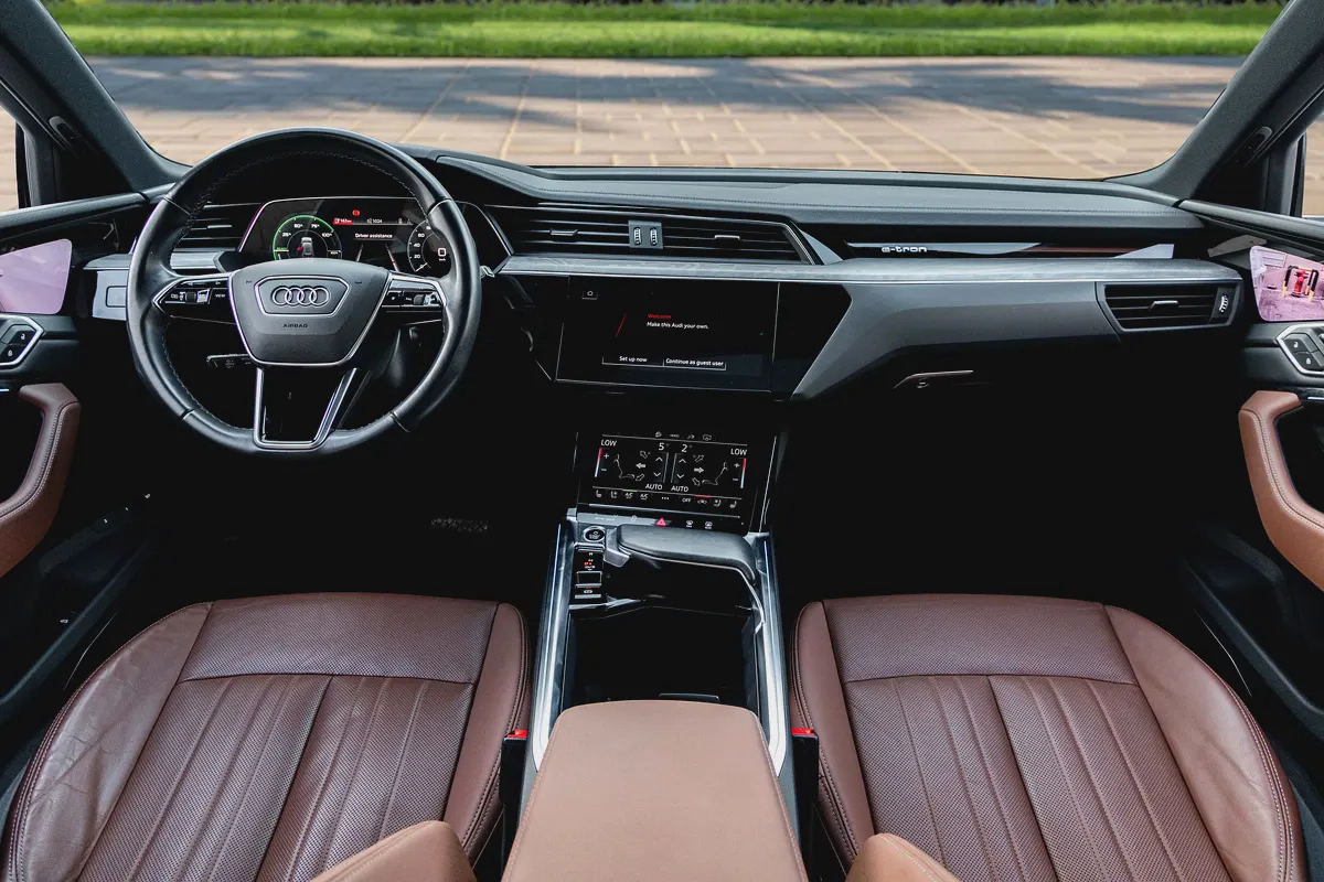 4,270 P.M |  Q8 e-tron 55 Quattro | 0% Downpayment | Audi Warranty!-7-7