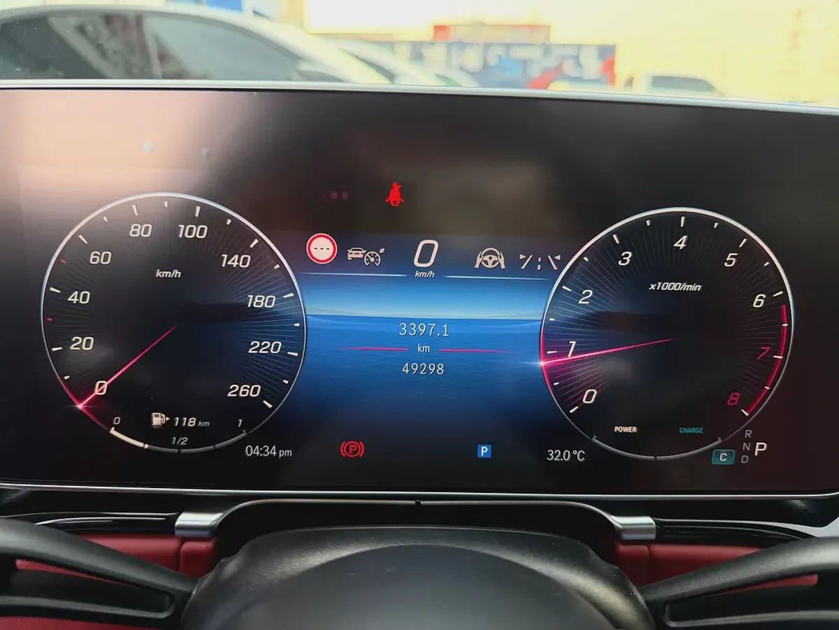 مرسيدس بنز S 580 4 MATIC ابيض / احمر 2023 (خليجي)-14-14