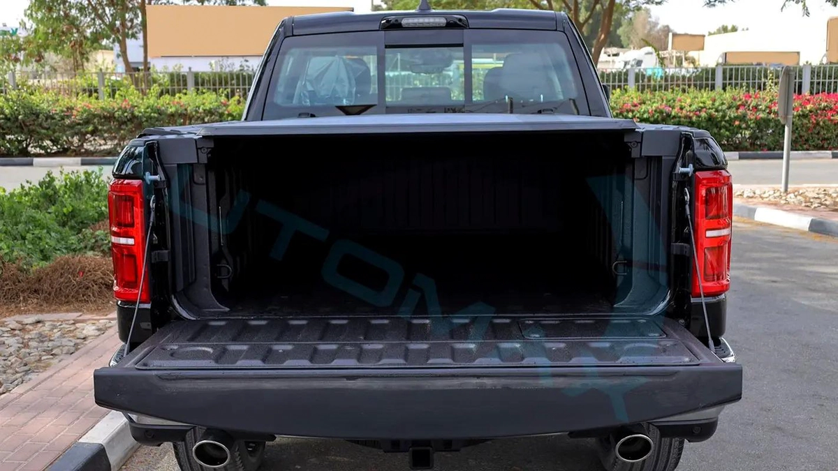 2026 RAM 1500 Limited Longhorn Crew Cab Hurricane H.O 3.0TT GCC BRAND NEW With 3 Years Warranty-7-7