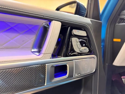 G 63 AMG / FULL CARBON FIBER / MANUFAKTUR EDITION / 2,200 Km-1