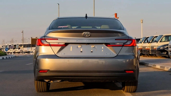 2025 Toyota Camry LE 2.5L Hybrid with Panoramic Sunroof (Grey)