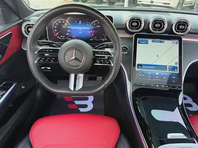 مرسيدس بنز C200 اسود / احمر 2023 (خليجي)-9