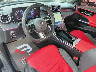 مرسيدس بنز C200 اسود / احمر 2023 (خليجي)-10
