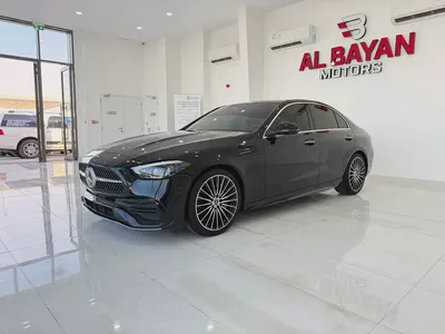 مرسيدس بنز C200 اسود / احمر 2023 (خليجي)-1