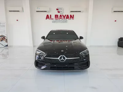 مرسيدس بنز C200 اسود / احمر 2023 (خليجي)-4