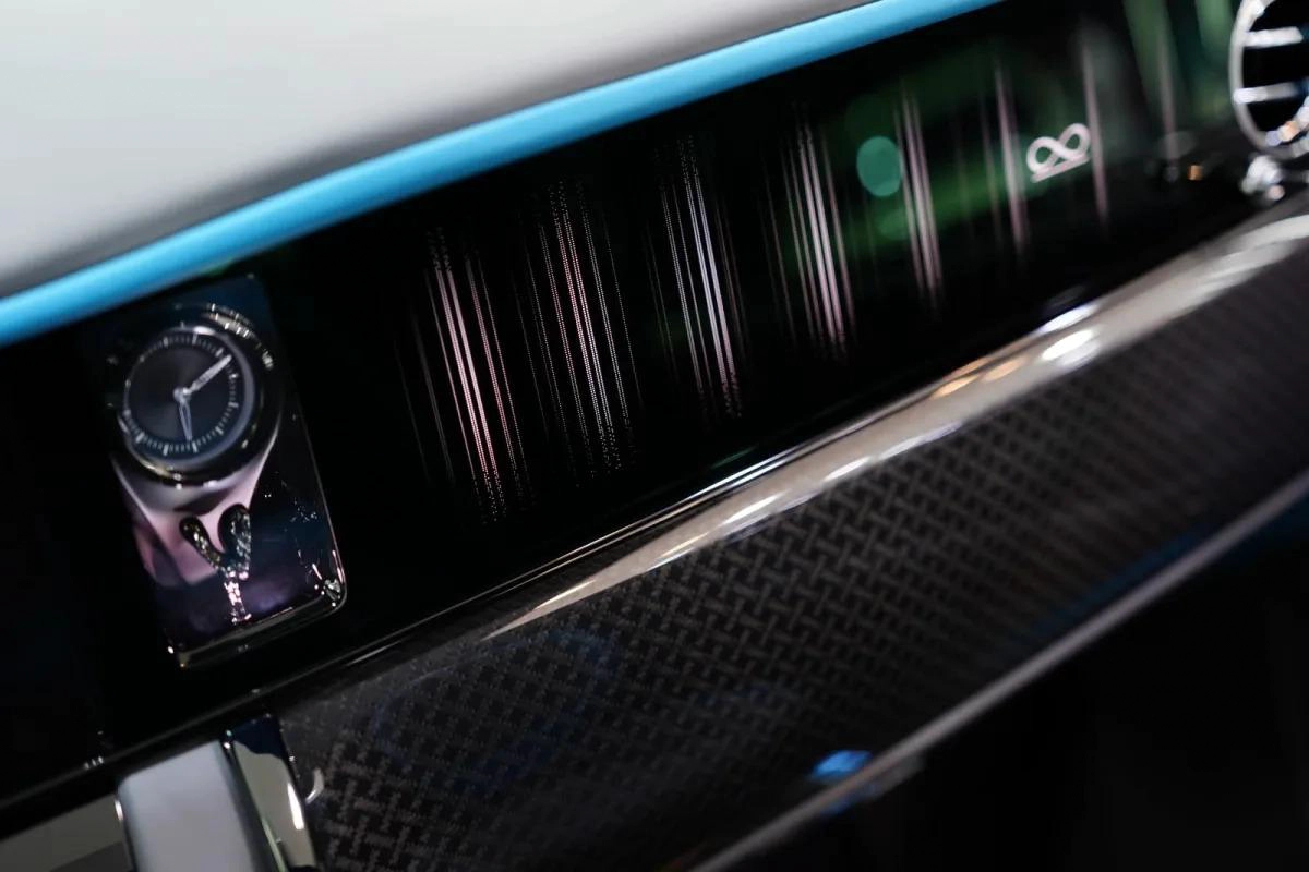 Rolls-Royce Cullinan Black Badge Series II-1-1