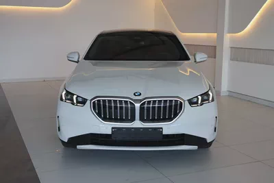 BMW 520i 2026-14000KM- GCC Specs - Pristine Condition-Under warranty  Service-4