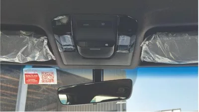 Toyota Prado GXR 2.7L Petrol Limited 6A/T 2025-8