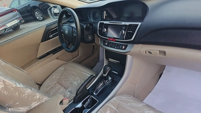 Honda Accord SE 2016 GCC Specs-9