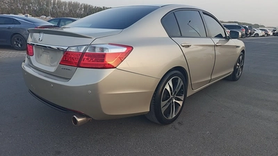 Honda Accord SE 2016 GCC Specs-11