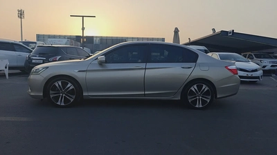 Honda Accord SE 2016 GCC Specs-3