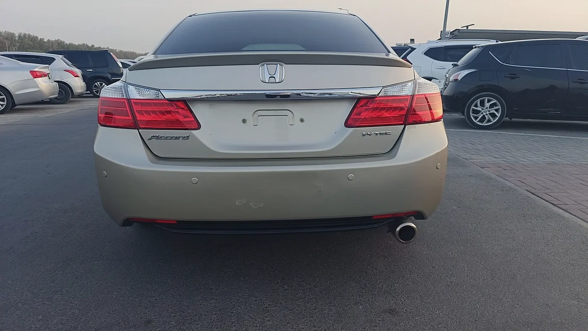 Honda Accord SE 2016 GCC Specs-19-19