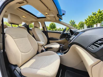 AED 680 EMI PM | HYUNDAI ACCENT | GLS | 1.6L | ORIGINAL PAINT | 0% DOWNPAYMENT-17