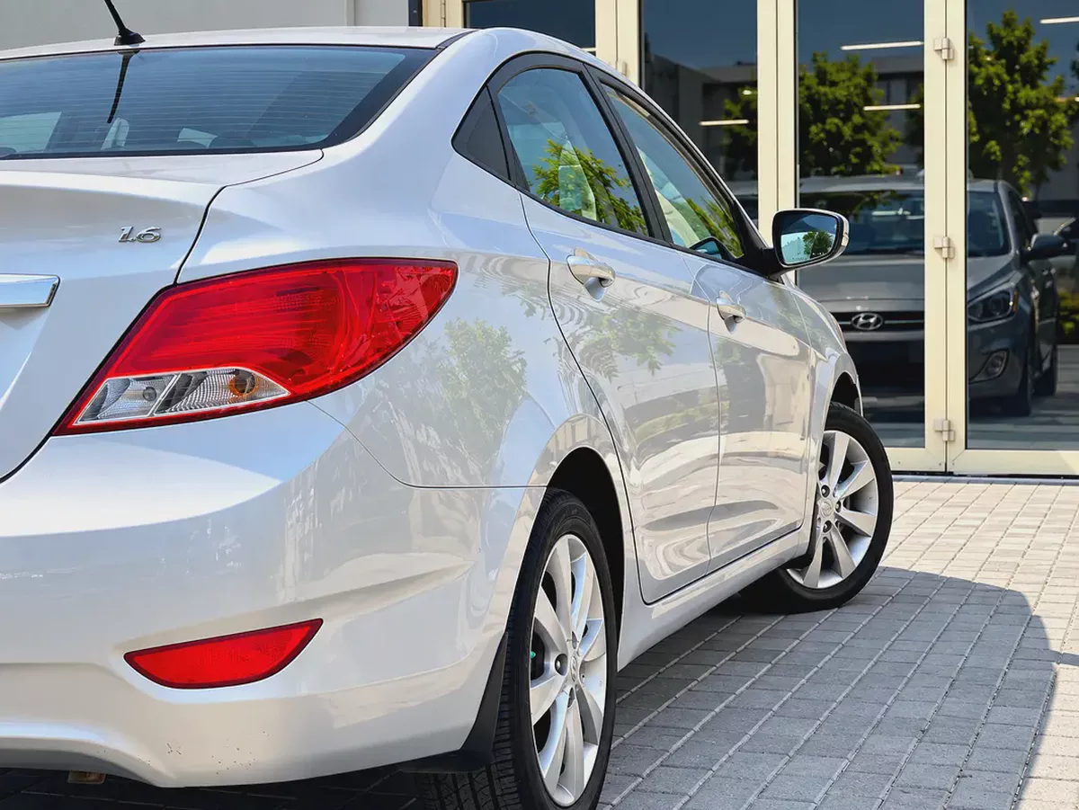 AED 680 EMI PM | HYUNDAI ACCENT | GLS | 1.6L | ORIGINAL PAINT | 0% DOWNPAYMENT-9-9