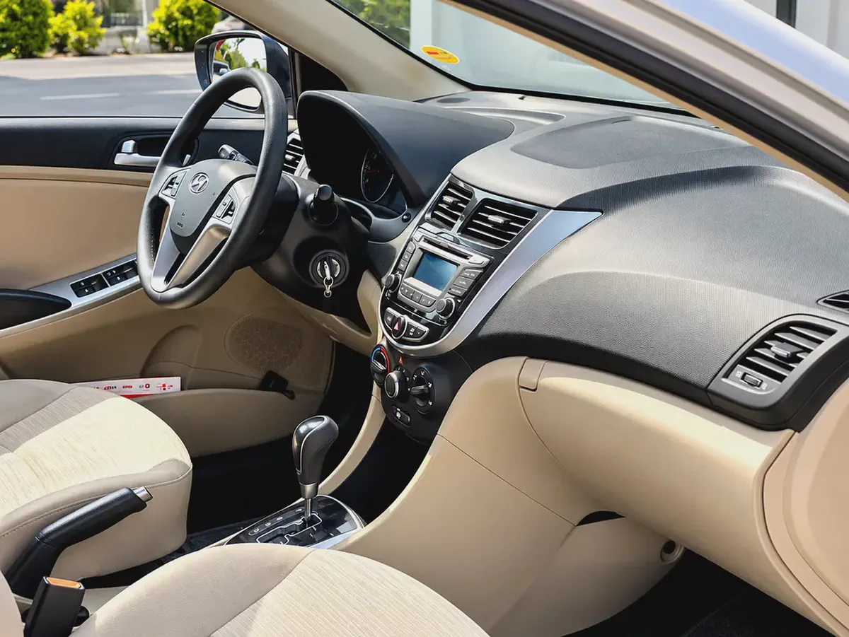 AED 680 EMI PM | HYUNDAI ACCENT | GLS | 1.6L | ORIGINAL PAINT | 0% DOWNPAYMENT-15-15