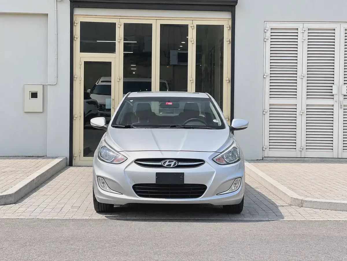 AED 680 EMI PM | HYUNDAI ACCENT | GLS | 1.6L | ORIGINAL PAINT | 0% DOWNPAYMENT-1-1