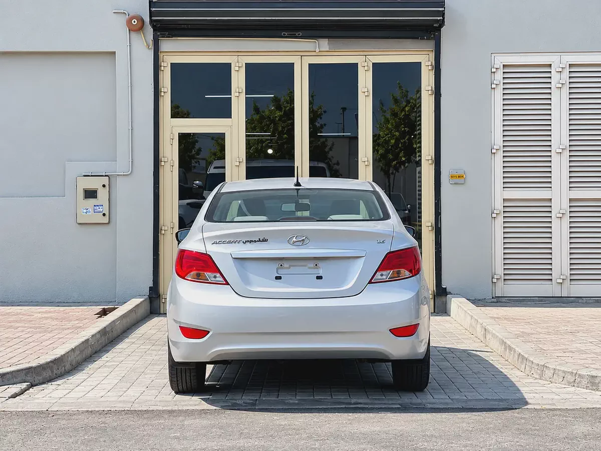AED 680 EMI PM | HYUNDAI ACCENT | GLS | 1.6L | ORIGINAL PAINT | 0% DOWNPAYMENT-5-5