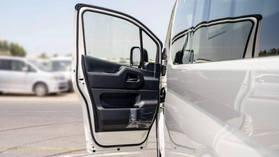 Toyota Hiace Commuter GL High Roof 3.5L-10