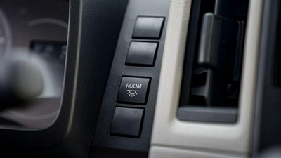 Toyota Hiace Commuter GL High Roof 3.5L-21