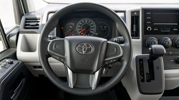 Toyota Hiace Commuter GL High Roof 3.5L