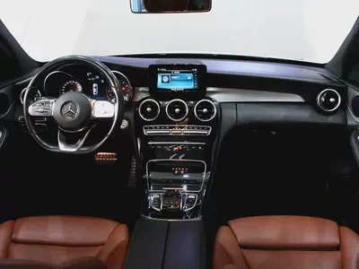 2019 - Mercedes-Benz C200 | GCC-13