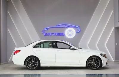 2019 - Mercedes-Benz C200 | GCC-5
